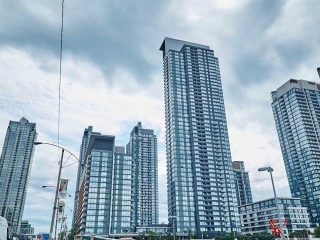 1225 - 4K Spadina Ave