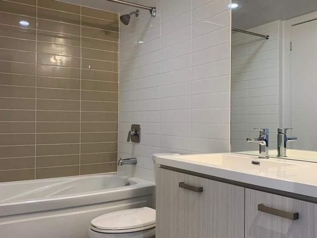 1812 - 125 Redpath Ave