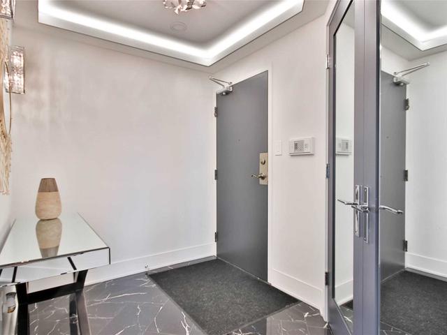 303 - 5444 Yonge St