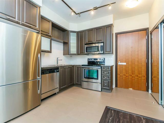 703 - 500 Sherbourne St