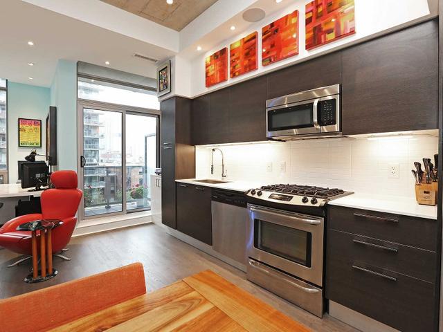 508 - 399 Adelaide St W