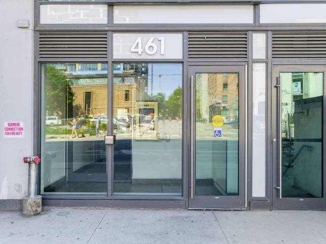 832 - 461 Adelaide St W