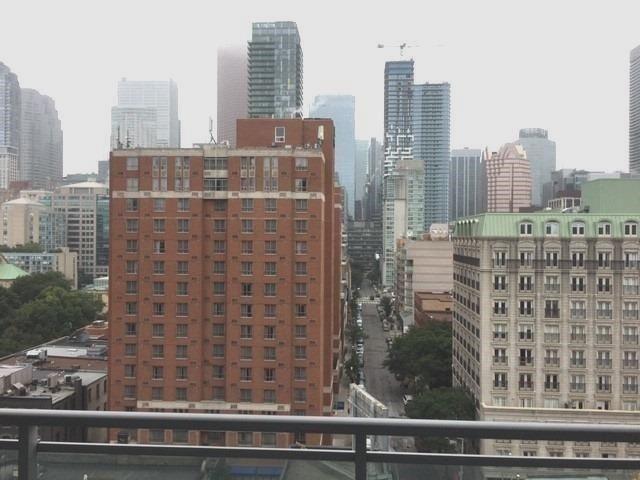 1006 - 116 George St