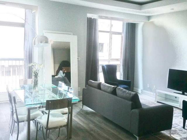 1005 - 8 Wellesley St