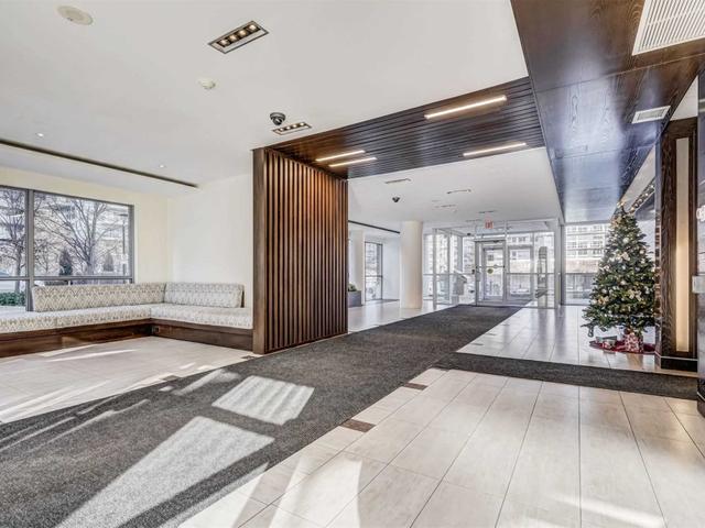 801 - 80 Western Battery Rd