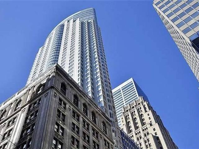 517 - 1 King St W