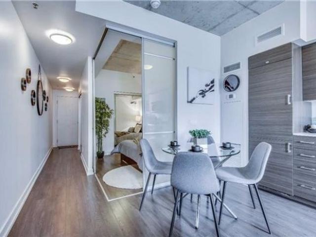 407 - 707 Dovercourt Rd