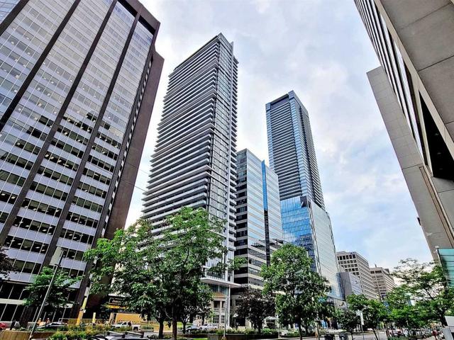1705 - 426 University  Ave