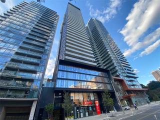 2810 - 28 Wellesley St E