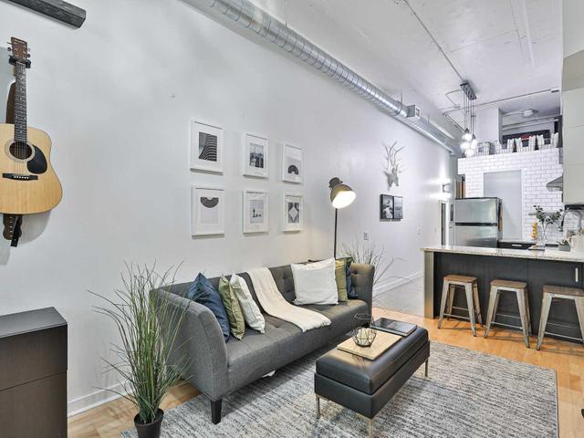 834 - 155 Dalhousie St