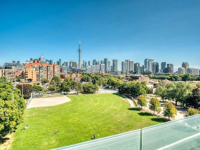 812 - 25 Stafford St