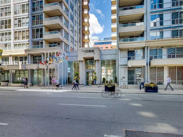 104 - 270 Wellington St W