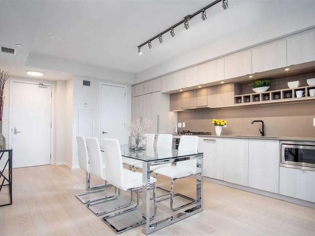 PH 5 - 138 St Helens Ave