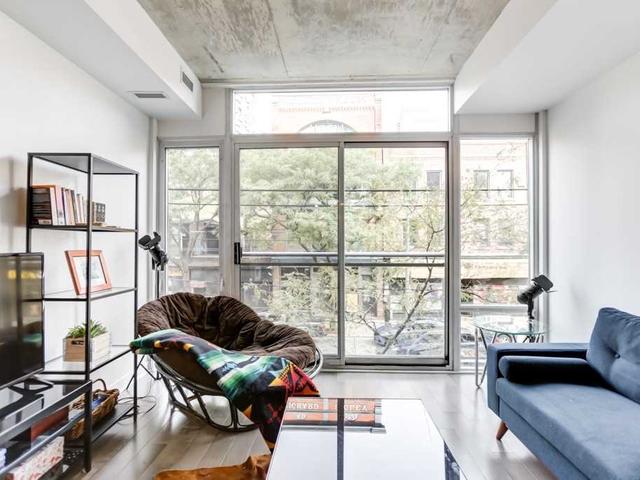 203 - 127 Queen St E