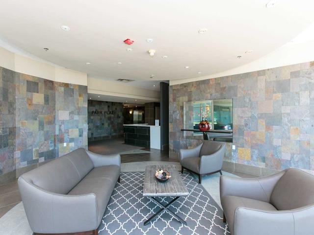 517 - 1030 Sheppard Ave W