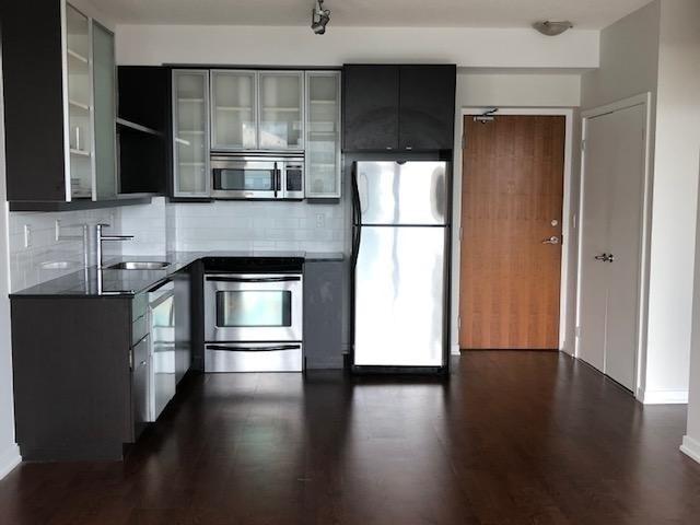 1409 - 33 Lombard St