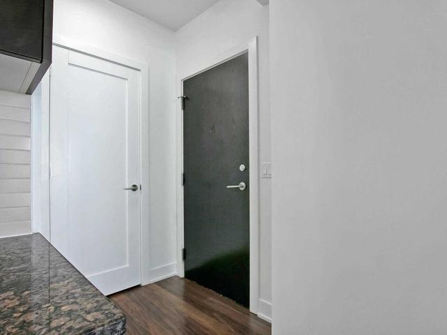 702 - 120 Homewood Ave