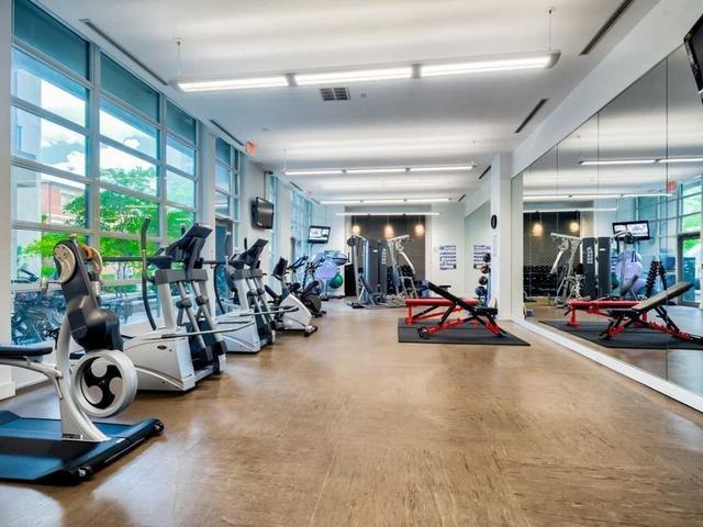 433 - 380 Macpherson Ave