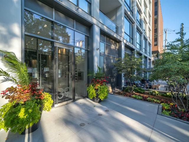 428 - 39 Brant St