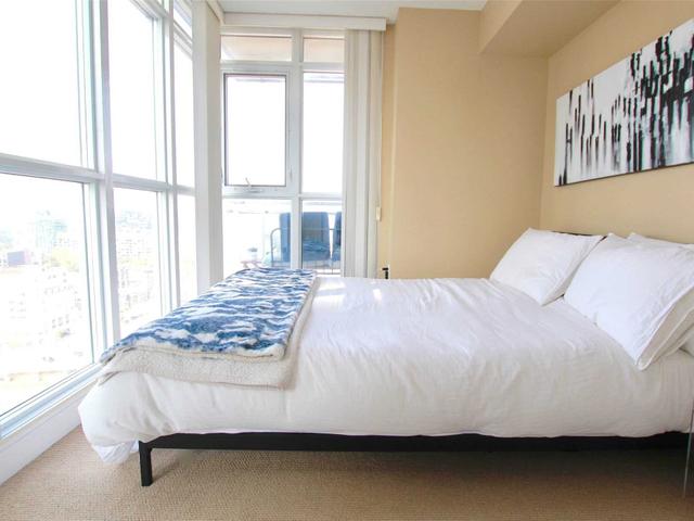 2212 - 15 Iceboat Terr