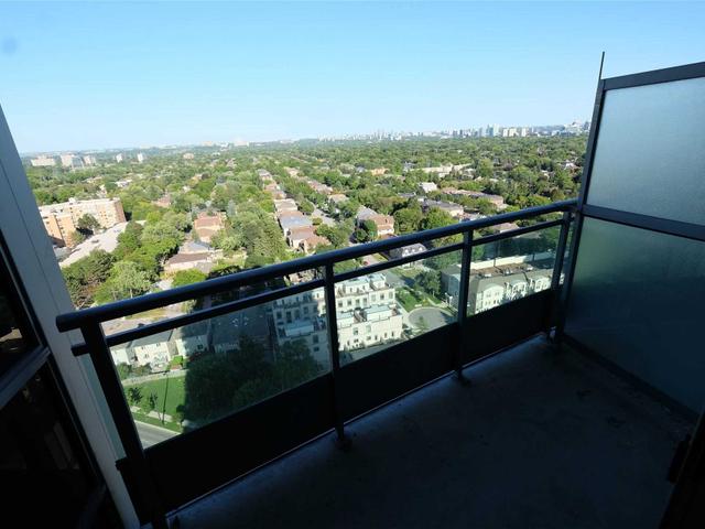 2112 - 18 Holmes Ave