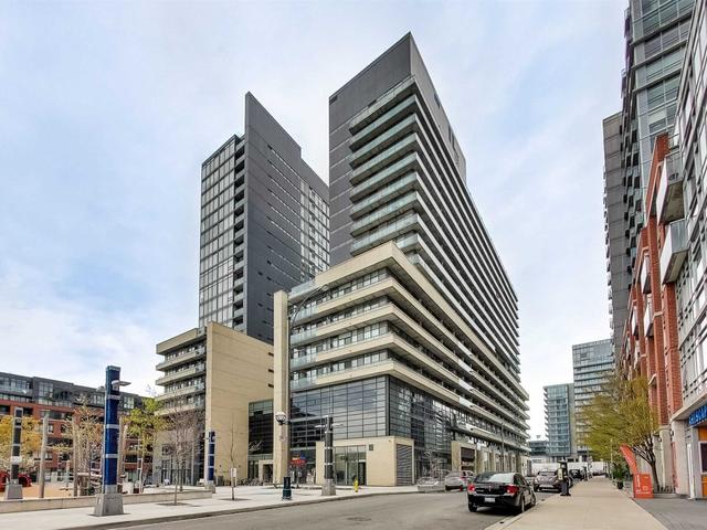 702W - 36 Lisgar St