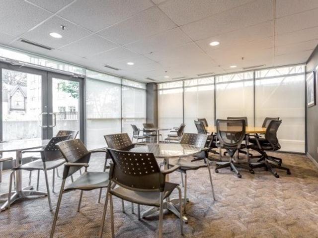 1014 - 75 Dalhousie St