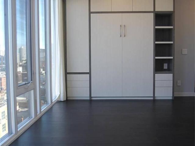 1608 - 435 Richmond St W