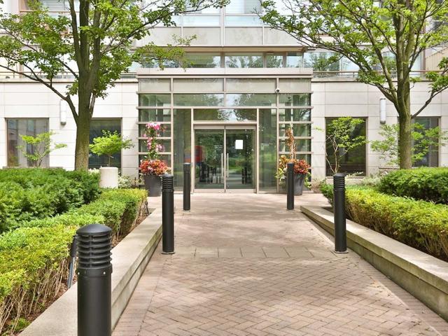 402W - 500 Queens Quay W
