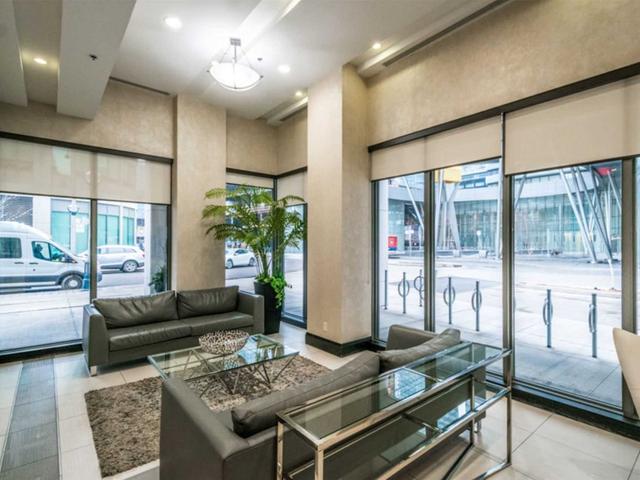 2807 - 19 Grand Trunk Cres