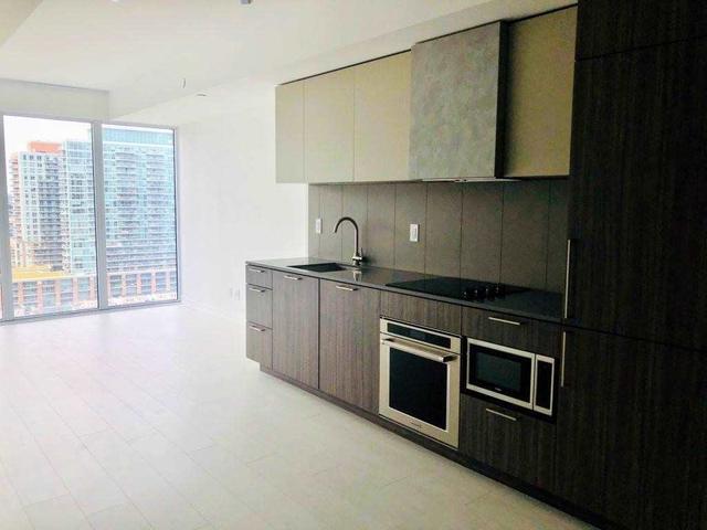 1910 - 19 Western Battery Rd