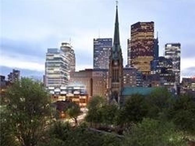 412 - 60 Colborne St