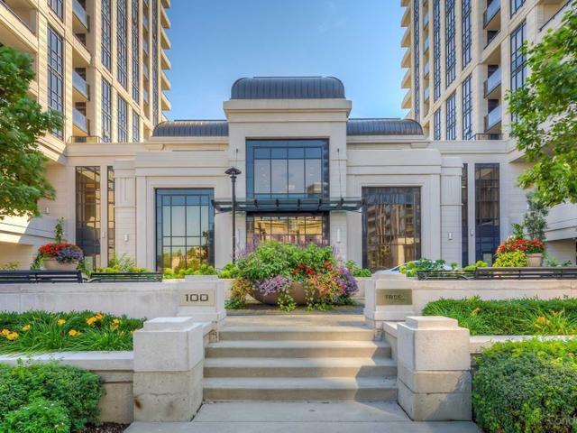 1422 - 100 Harrison Garden Blvd