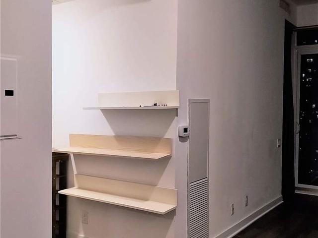 3002 - 15 Grenville St