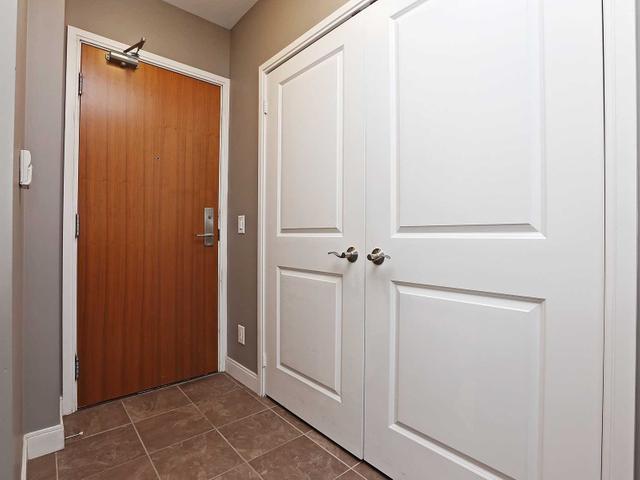 1806 - 88 Broadway Ave