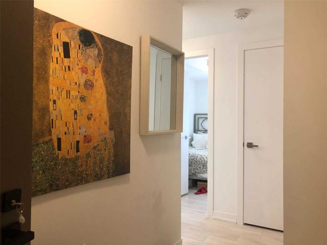 215 - 223 St Clair Ave W