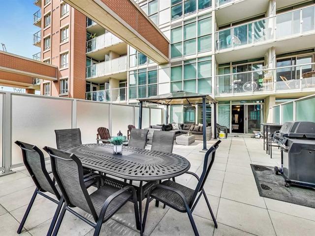 404 - 125 Western Battery  Rd