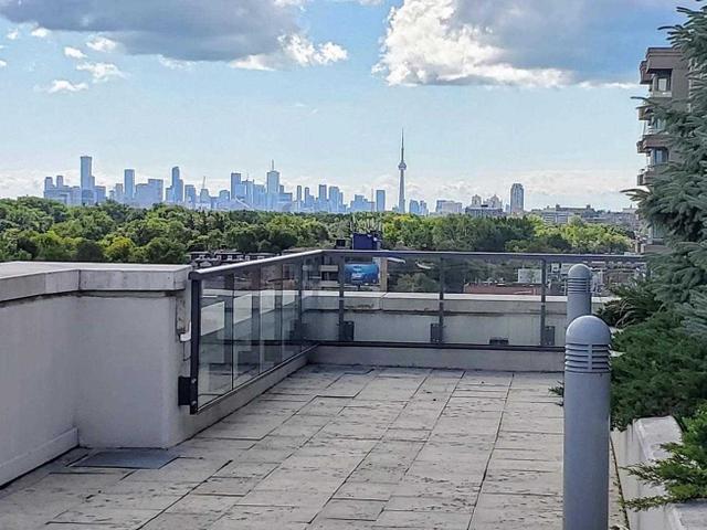 907 - 35 Saranac Blvd