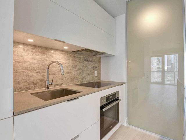 1010 - 15 Lower Jarvis St