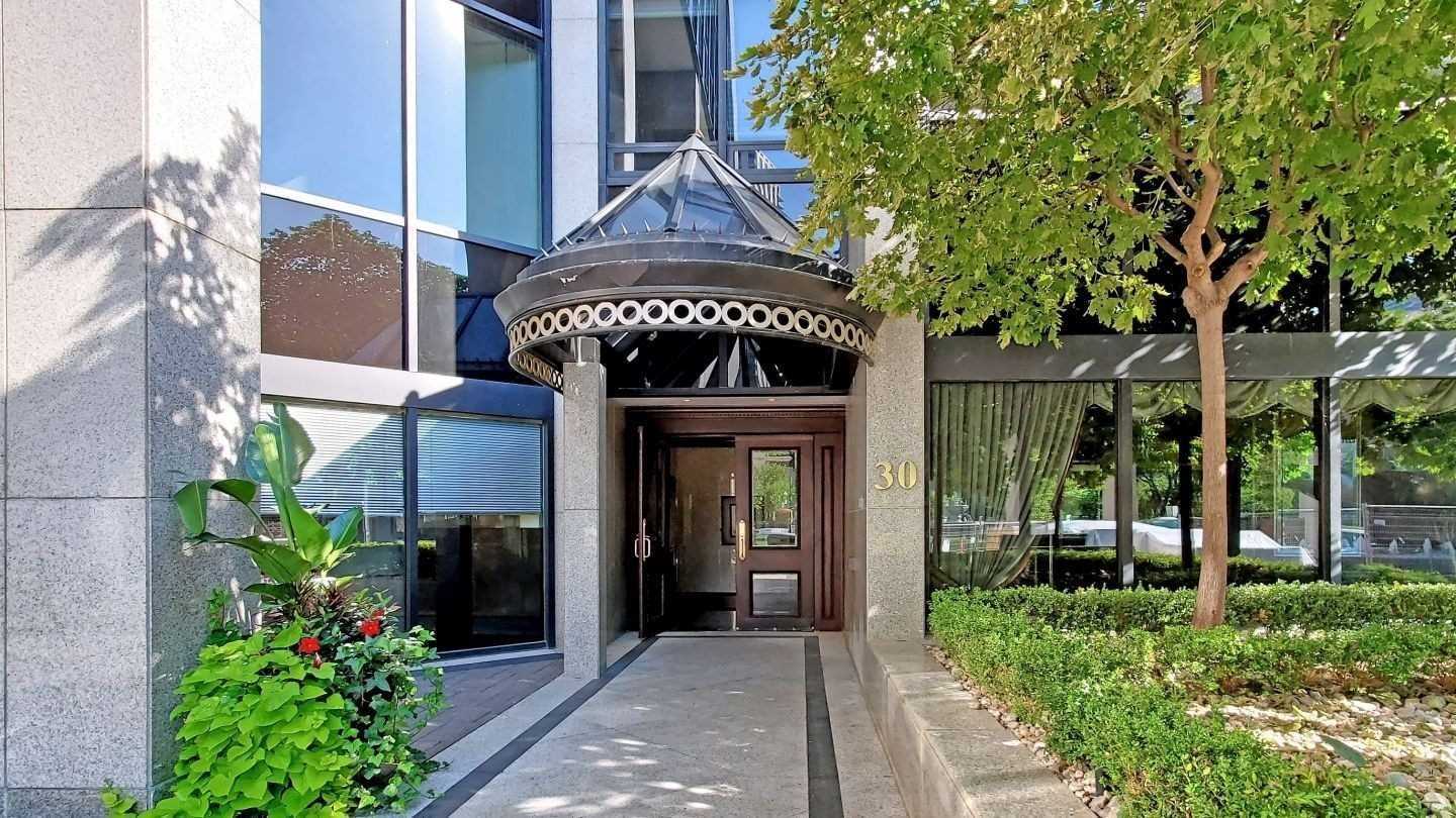 1104 30 Wellington St E, Toronto Terminated, C4917216 Condos.ca