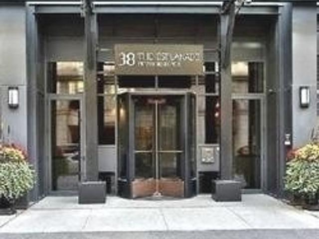 1010 - 38 The Esplanade