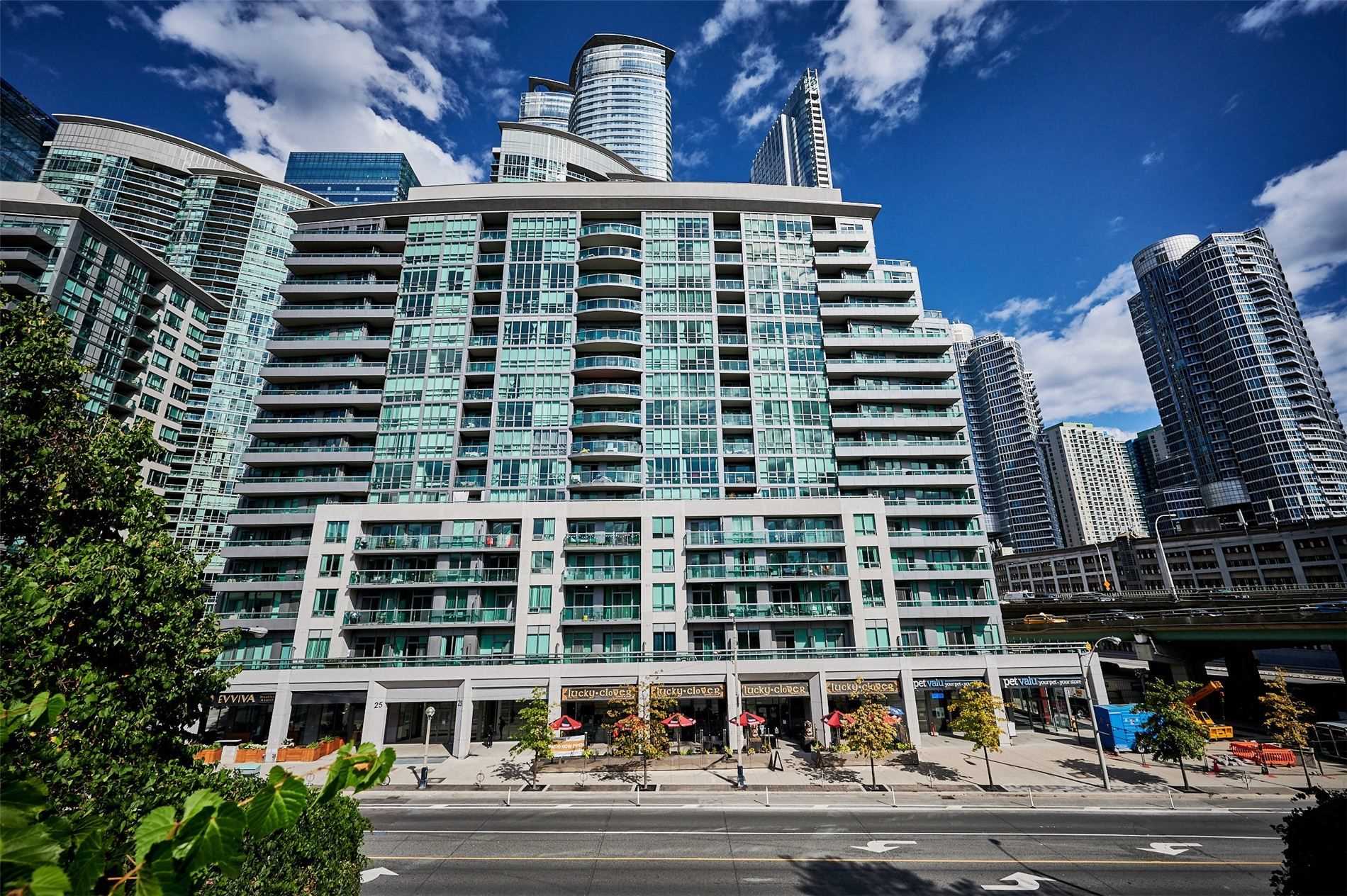 1005 25 Lower Simcoe St, Toronto Terminated, C4920724 Condos.ca