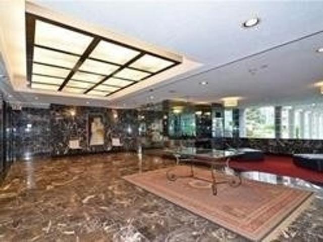 1201 - 5765 Yonge St