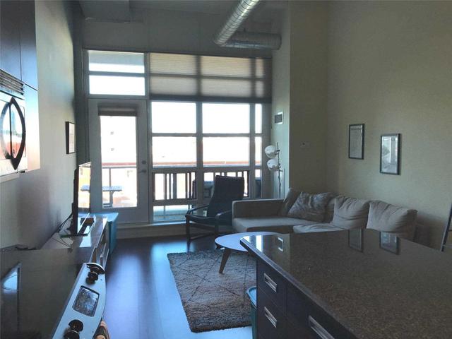 318 - 380 Macpherson Ave