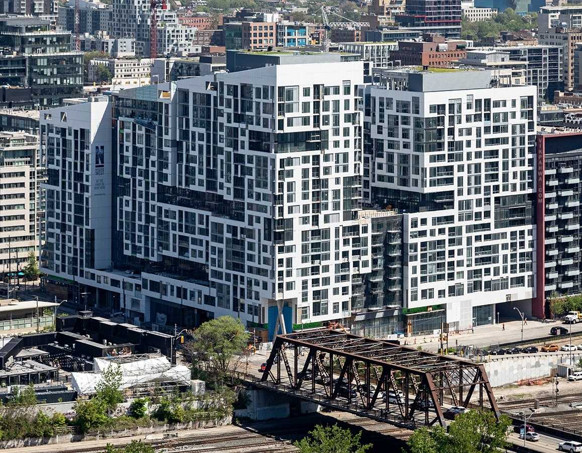 814W 27 Bathurst St, Toronto Terminated, C4924933 Condos.ca