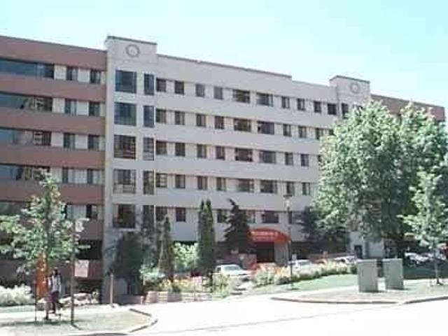 214 - 10 Gateway Blvd