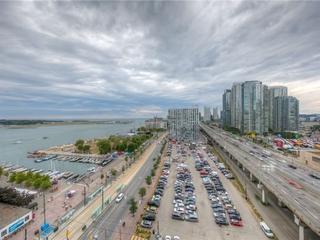 1504 - 270 Queens Quay W