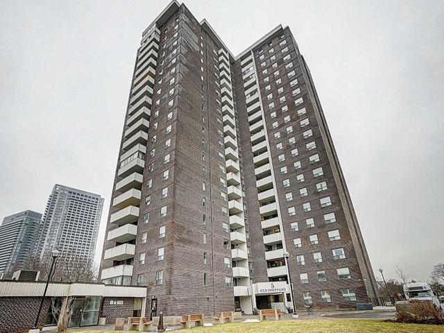 #910 - 5 Old Sheppard Ave