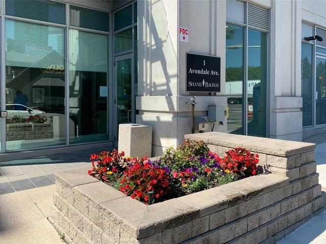 605 - 1 Avondale  Ave