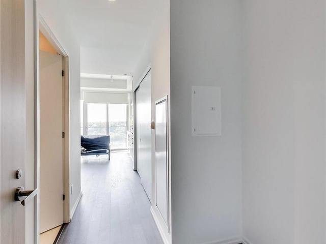 1518 - 8 Hillsdale Ave E